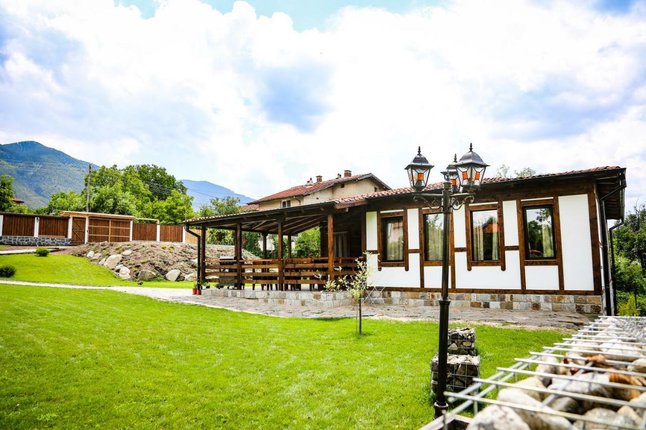 Villa Kashtata Resilovo Exterior photo